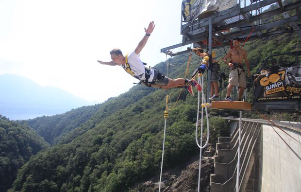 bungee-jumping-gordola-bg1