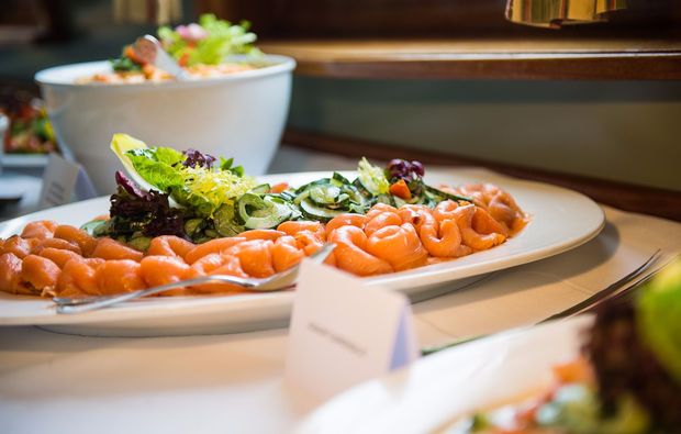 segeln-brunchen-hamburg-buffet