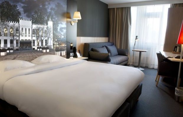 traumreise-safaripark-beekse-bergen-uebernachtung