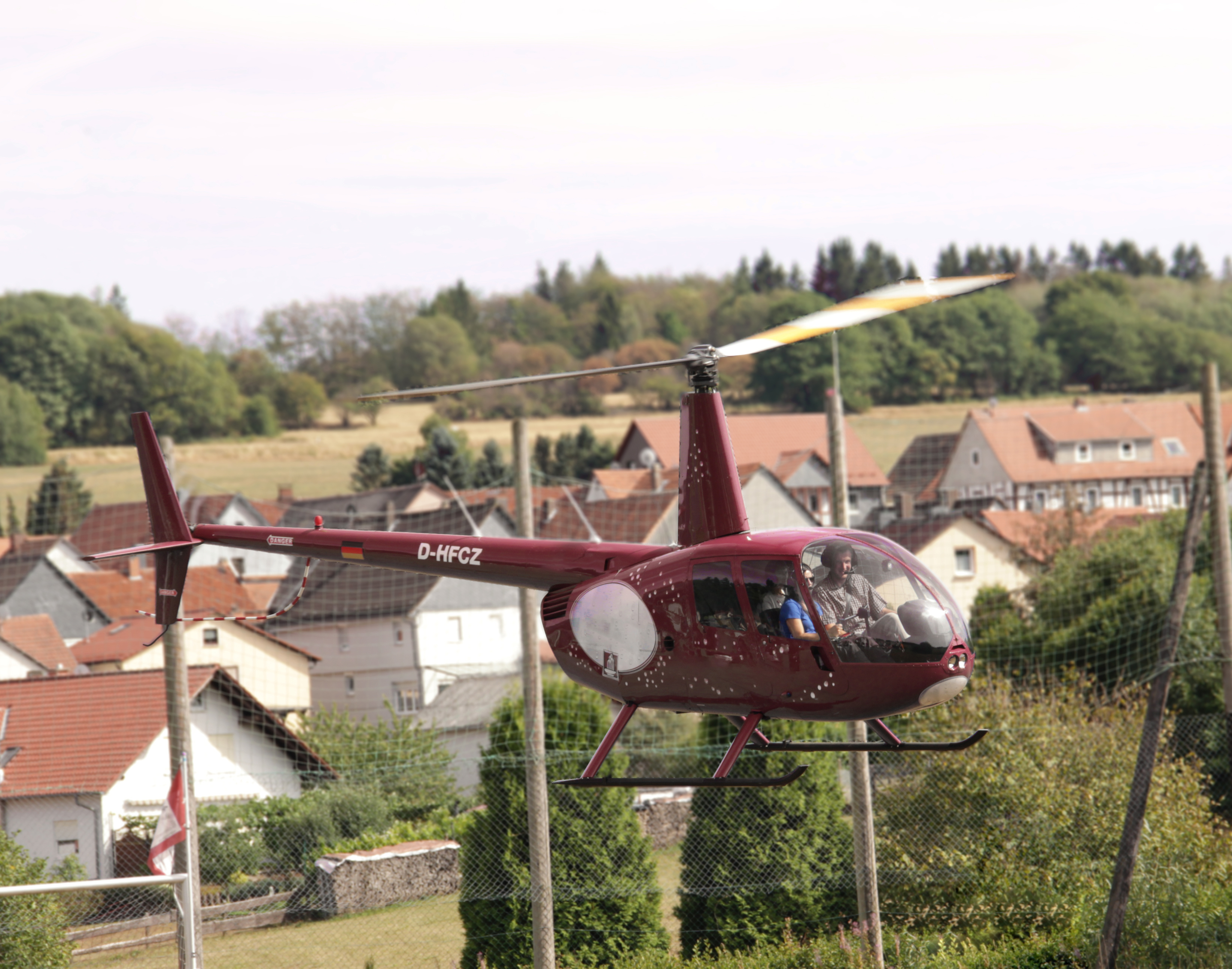 Romantik-Hubschrauber-Rundflug - 30 Min Speichersdorf 30 Minuten