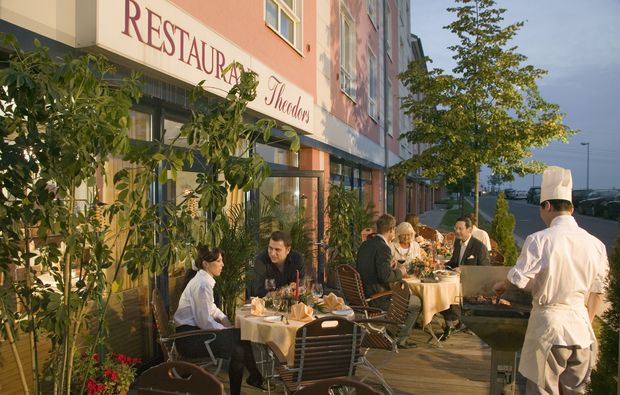 schlemmen-traeumen-blankenfelde-mahlow-terrasse