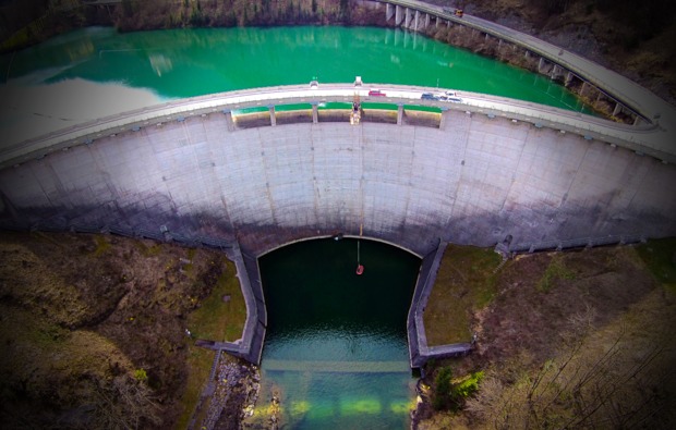 bungee-jumping-oberoesterreich-staudamm
