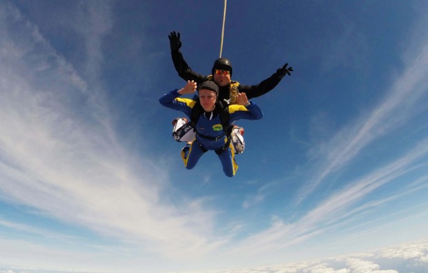 fallschirm-tandemsprung-hodenhagen-freier-fall