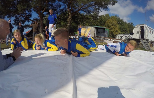 fallschirm-tandemsprung-hodenhagen-trockenuebung