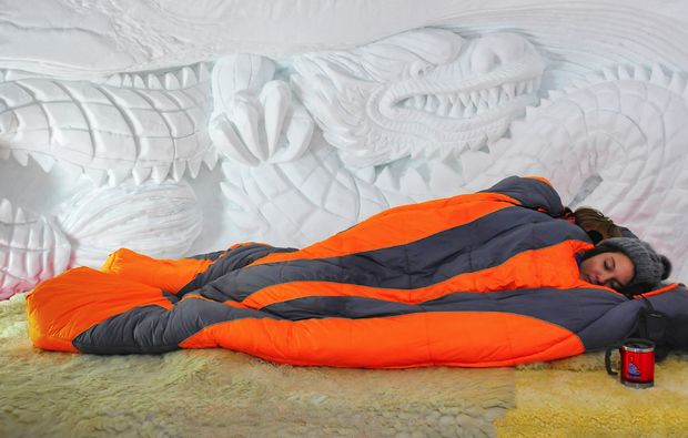 uebernachtung-romantik-iglu-zugspitze