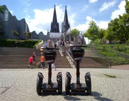 Segway Panorama Tour Köln - Gutscheine für eine Tour mit dem Segway buchen