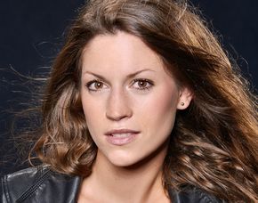 Professionelles Fotoshooting inkl. Make-Up & 1 Print, ca. 2,5-3,5 Stunden