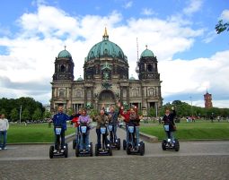Segway City Tour Berlin - Gutscheine für eine Tour mit dem Segway buchen
