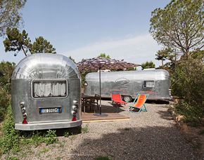 Pernottamento in caravan In einem Caravan im Stil der alten US-amerikanischen Modelle