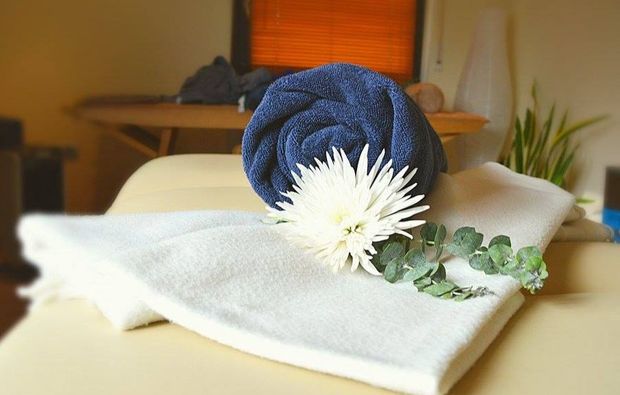 lava-shell-ganzkoerpermassage-eppelheim-wellnesstag