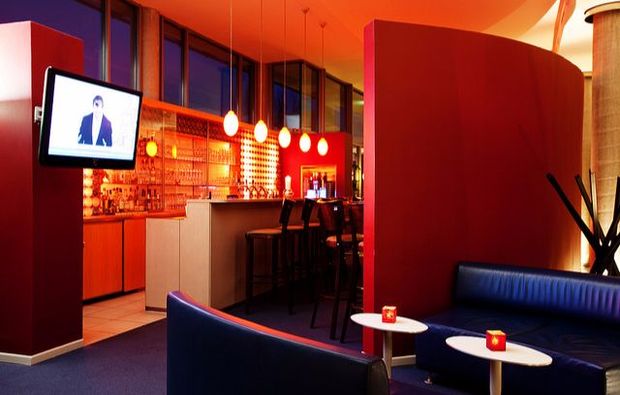 kurzurlaub-potsdam-hotel-bar