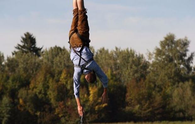 oberschleissheim-bungee-jumping