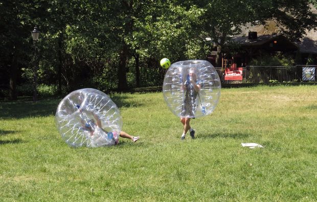 bubble-football-berlin-spielen