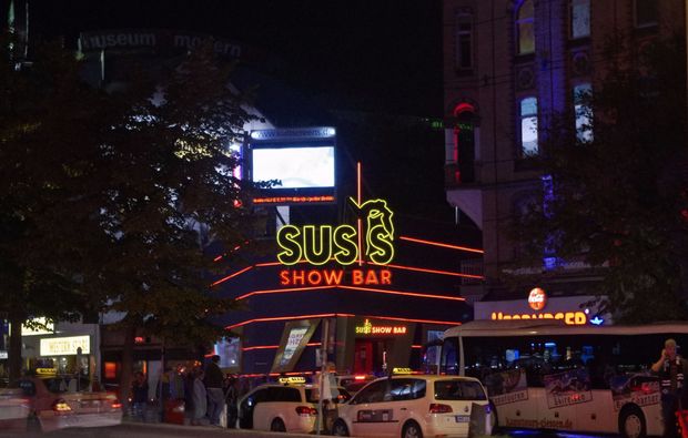 aussergewoehnliche-stadtfuehrung-hamburg-taxen