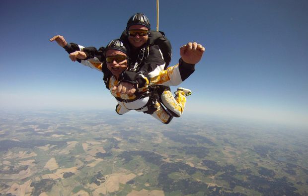 fallschirm-tandemsprung-arnbruck-air