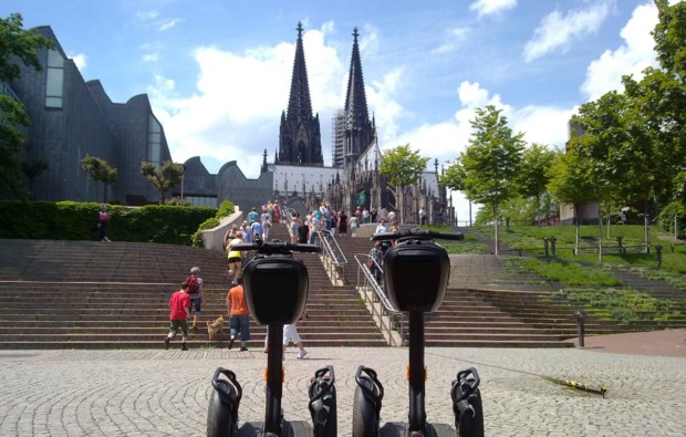 Segway Panorama Tour Köln - Gutscheine für eine Tour mit dem Segway buchen