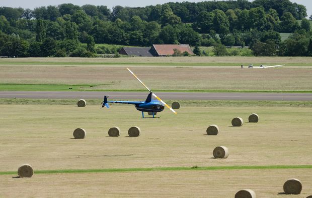 hubschrauber-rundflug-muelheim-an-der-ruhr-30min-hbs-mid-air-4