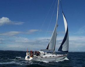 Familienurlaub (Maritimes Erlebnis inkl. Segeltörn) BlueMarlin Yachting - Segeltörn auf einer Hochseeyacht