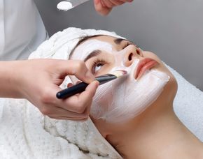 Gesichtsbehandlung - Ehingen Gesichtsmassage