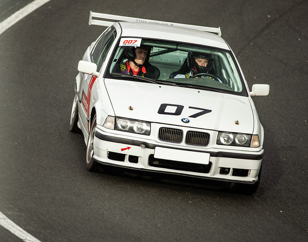 Renntaxi BMW E36 M3 3 Runden Heusden-Zolder BMW E36 M3 - 3 Runden - Circuit Zolder