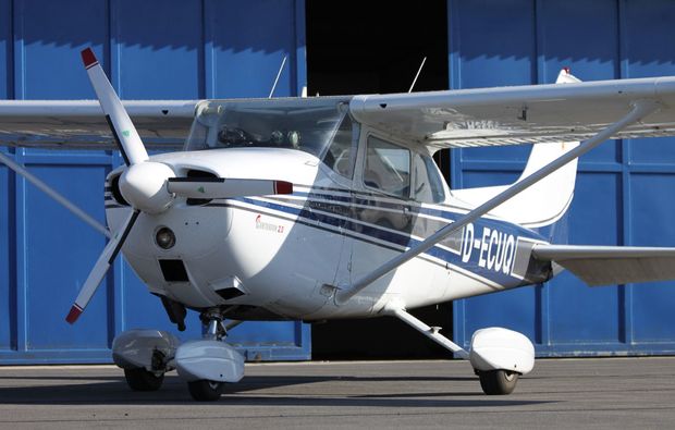 flugzeug-selber-fliegen-40-minuten-huenxe