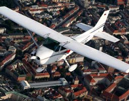 Romantik-Flugzeug-Rundflug