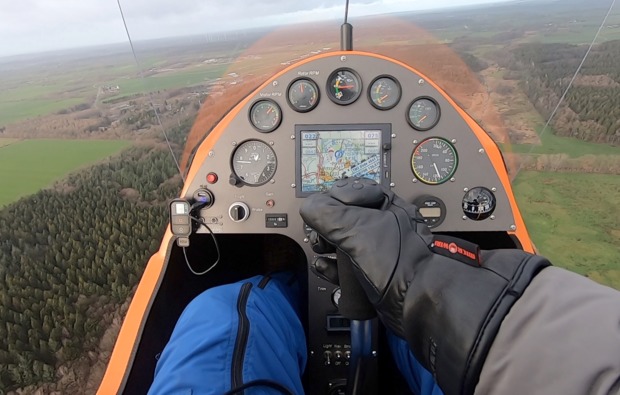 tragschrauber-gyrocopter-rundflug-hohenlockstedt-cockpit