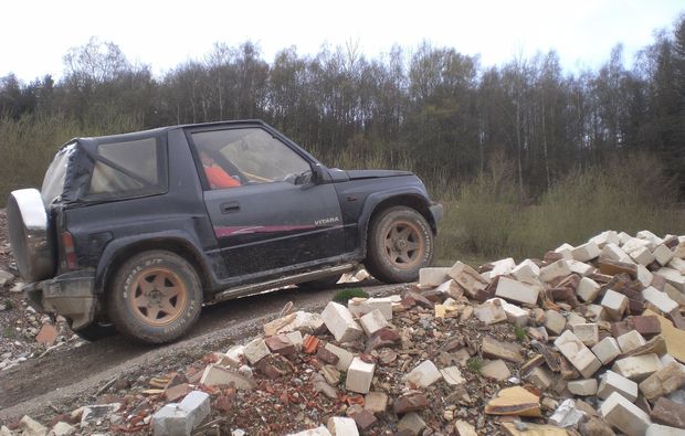 gelaendewagen-offroad-fahren-grossalmerode-auto