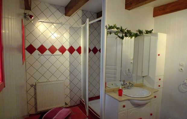 kurztrip-xertigny-vosges-dusche