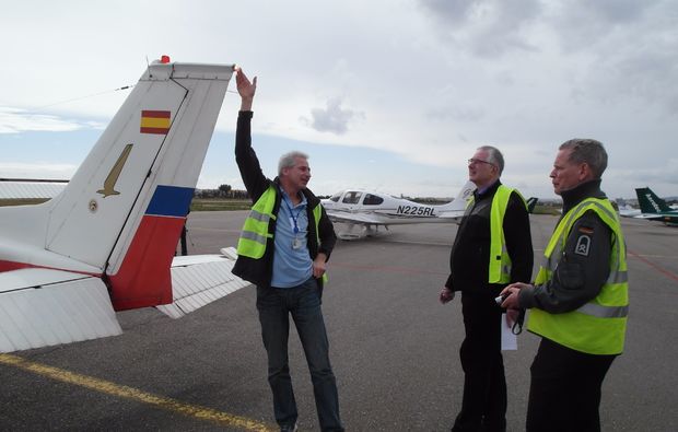 privatrundflug-mit-flugtheorie-moenchengladbach-sicherheit