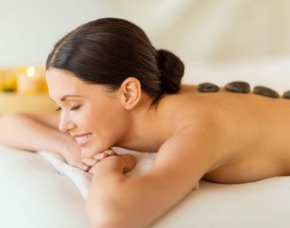 Hot Stone Massage - Hannover Massage mit Basaltsteinen
