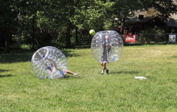 bubble-football-nuernberg-fussball