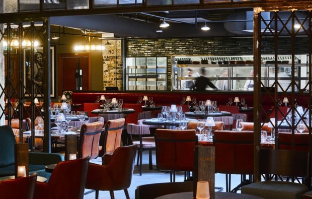 film-und-drehortreisen-london-restaurant