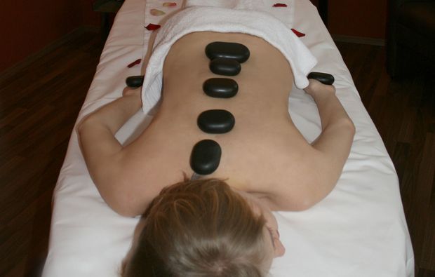 hot-stone-massage-bad-salzuflen-massage
