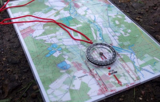 survival-training-heiligengrabe-blumenthal-karten-lesen