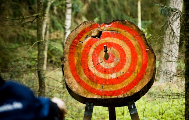 survival-training-heiligengrabe-blumenthal-messerwurf