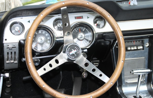 ford-mustang-fahren-viernheim-cockpit