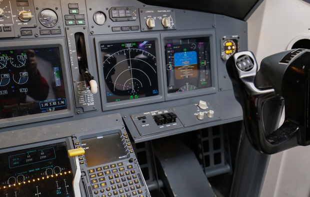 flugsimulator-boeing737-hamburg-radar