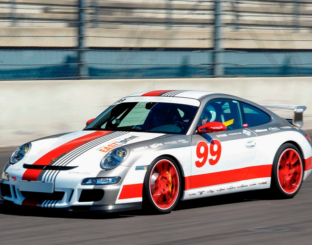 Porsche 911 GT3 vs Mercedes AMG-GT-S 8 Runden - Lausitzring Porsche 911 GT3 vs Mercedes AMG-GT-S - 8 Runden - Lausitzring