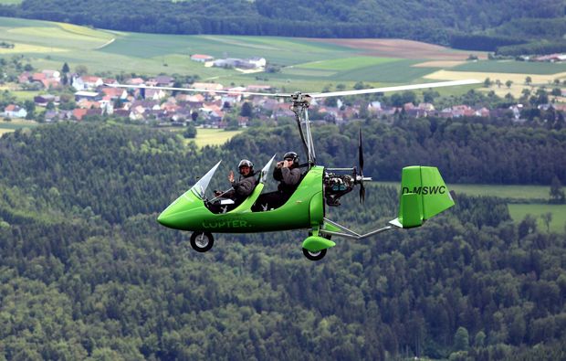 tragschrauber-rundflug-donaueschingen-60min-mid-air-2