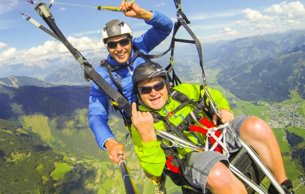 gleitschirm-tandemflug-maria-alm-paragliding