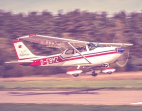 Flugzeug-Rundflug - Ultraleichtflugzeug 30 Minuten - Speichersdorf 30 Minuten