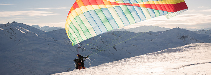 Winter-Gleitschirm-Tandemflug