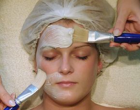 Das Schönheits- programm für Sie Bad Mergentheim Gesichtsbehandlung, Maniküre, Nutzung Wellnessbereich
