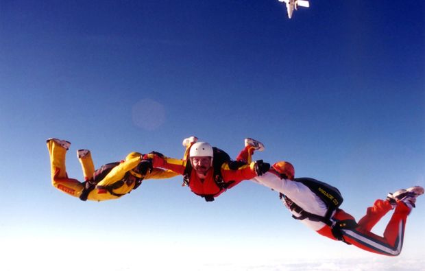 fallschirm-tandemsprung-miltenbergmainbullau-freier-fall