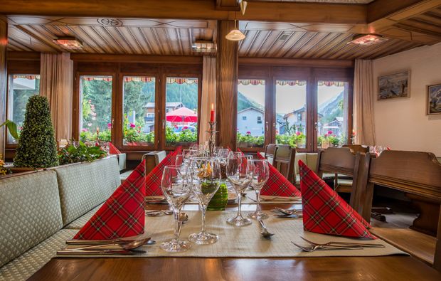 romantikwochenende-saas-almagell-restaurant