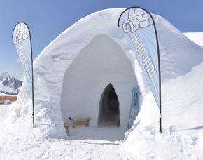 Iglu Ubernachtung In Davos Kloster Als Romantisches Geschenk Mydays