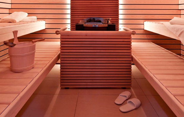 merlischachen-romantikwochenende-sauna