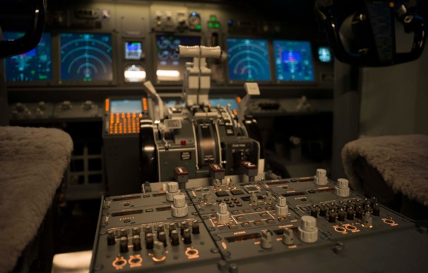 3d-flugsimulator-boeing737-berlin-instrumente