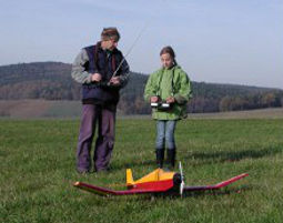 fliegen-model-flugzeug